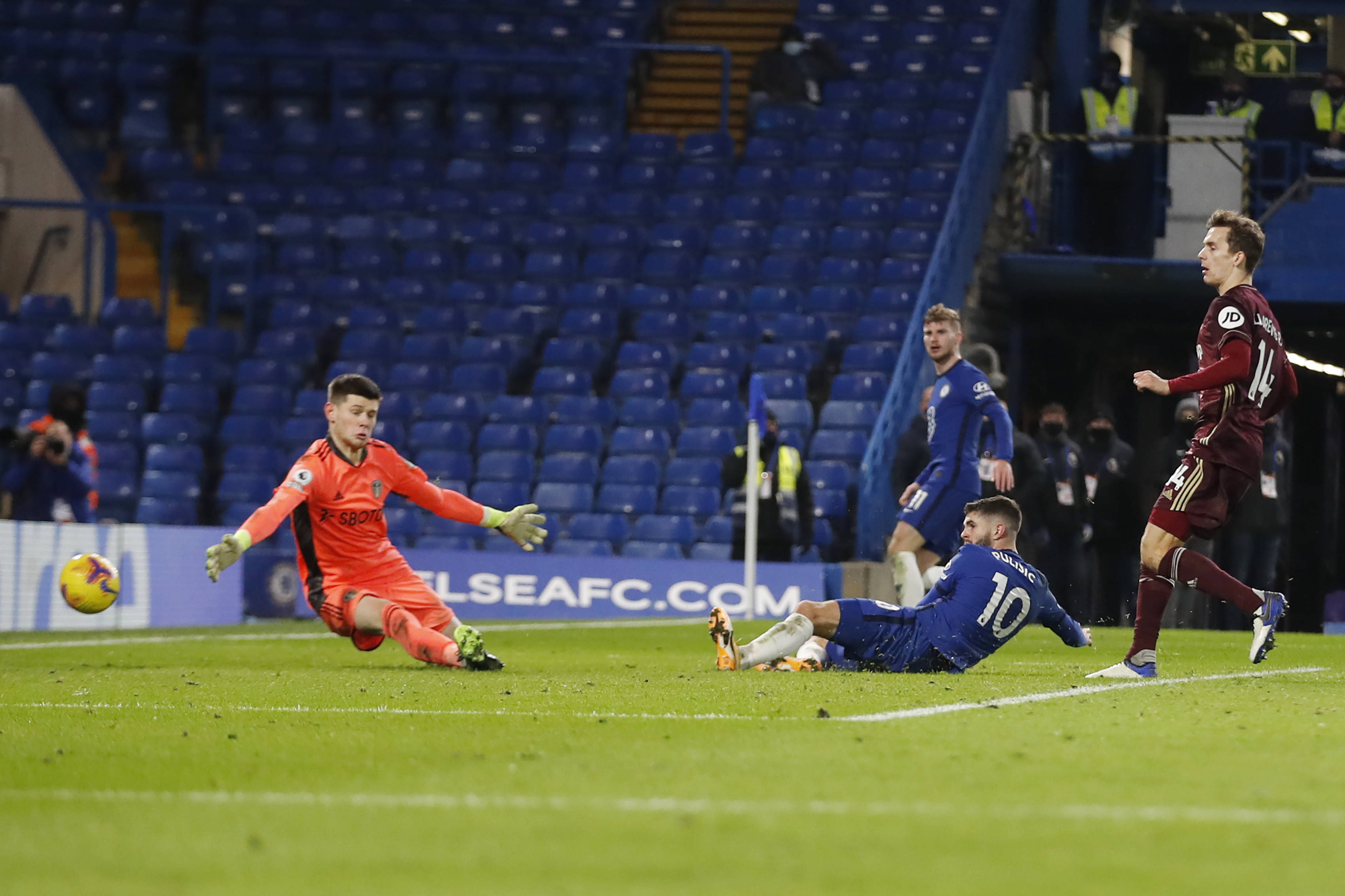 多球队眼中 多球队眼中