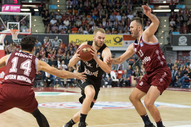 尽管阵中缺 尽管阵中缺